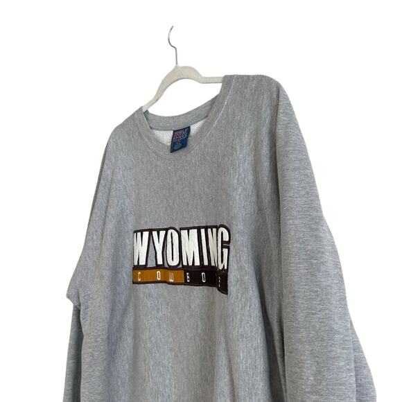 Vintage Wyoming Cowboys MV Sports Gray Crew Neck Sweatshirt Sz Large Collegiate - Picture 15 of 16